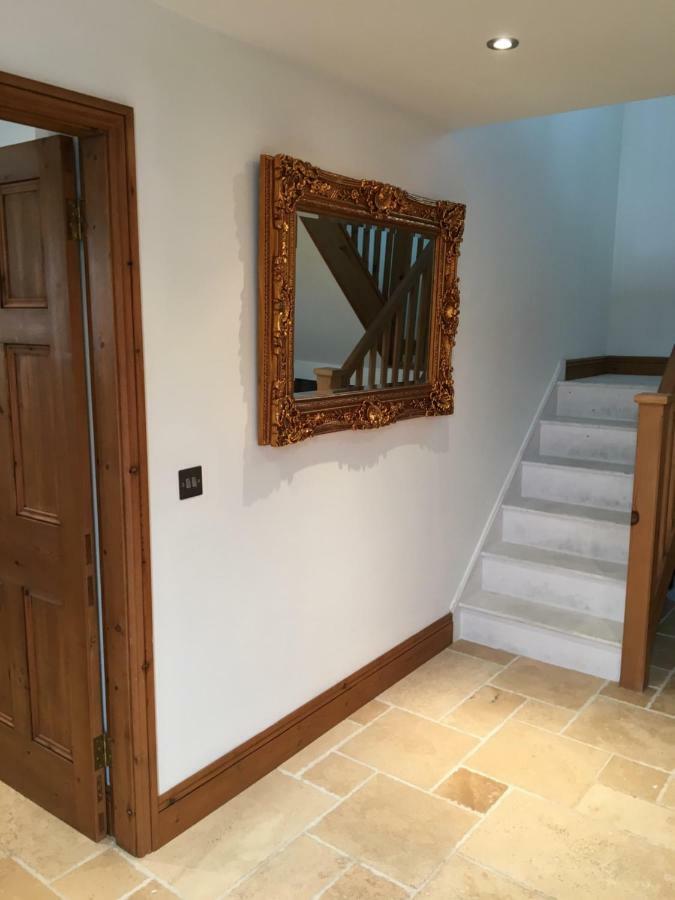 The South Wing Villa Lincoln Exterior foto